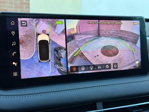 Used 2026 INFINITI QX60 Luxe w/ Cargo Package image 21