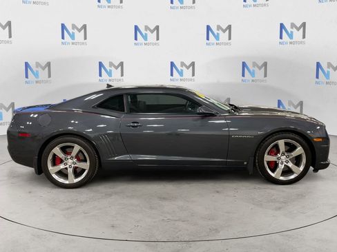 Used 2010 Chevrolet Camaro SS RWD image 6