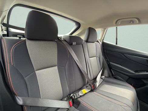 Used 2019 Subaru Crosstrek 2.0i Premium AWD/4WD image 29