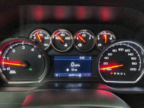 Used 2022 Chevrolet Silverado 2500 LTZ w/ LTZ Plus Package AWD/4WD image 17