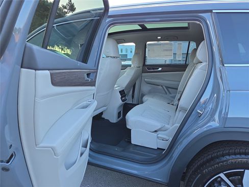 New 2026 Volkswagen Atlas SEL Premium R-Line AWD/4WD image 25