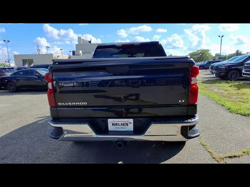 Used 2021 Chevrolet Silverado 1500 LT w/ Safety Package AWD/4WD image 7