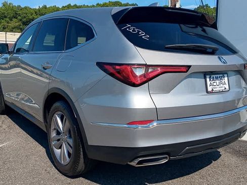 Used 2024 Acura MDX SH-AWD image 3