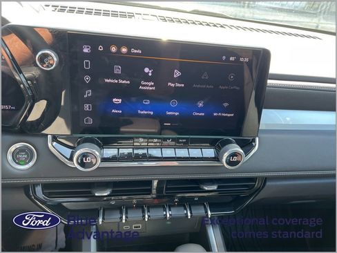 Used 2024 Chevrolet Colorado LT w/ LT Convenience Package image 11