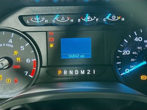 Certified 2022 Ford F250 XL w/ Power Equipment Group RWD image 15