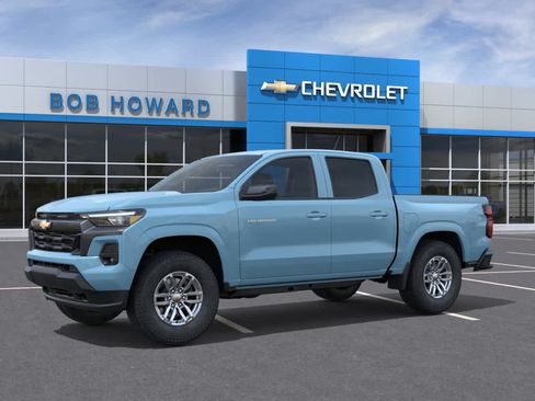 New 2026 Chevrolet Colorado LT w/ LT Convenience Package AWD/4WD image 2