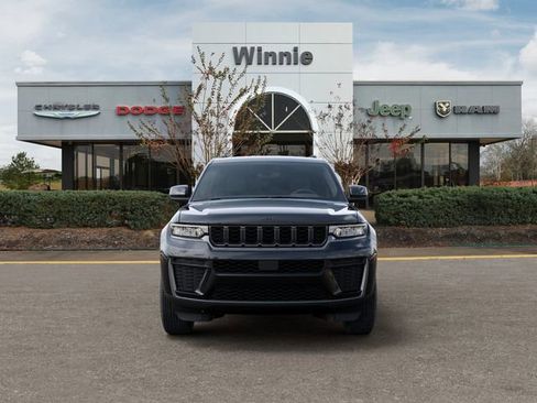 New 2026 Jeep Grand Cherokee Altitude RWD image 6