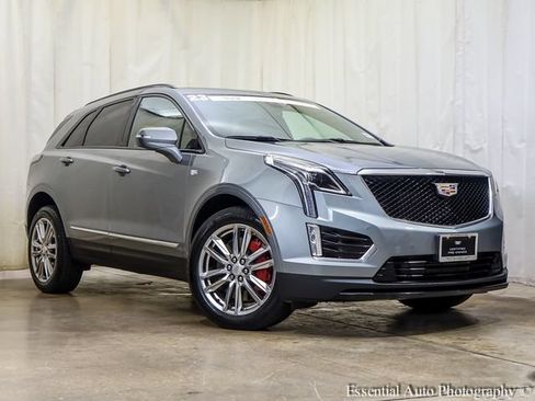 Certified 2023 Cadillac XT5 Sportv w/ LPO, Floor Liner Package AWD/4WD image 2