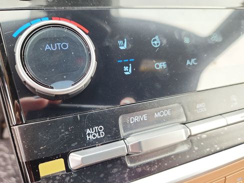 New 2026 Hyundai Santa Fe Limited AWD/4WD image 17
