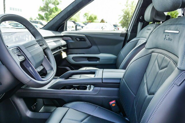 Used 2027 Kia Telluride X-Line SX Prestige AWD/4WD image 11