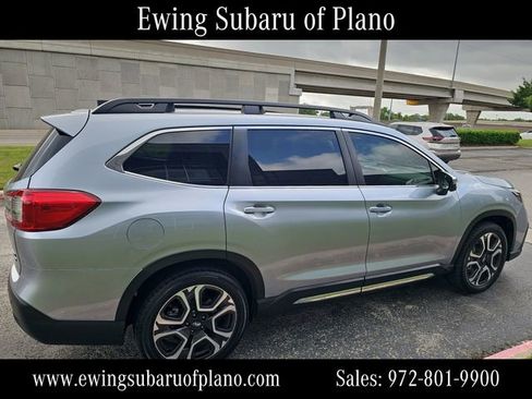 Used 2023 Subaru Ascent Limited w/ Technology Package AWD/4WD image 5