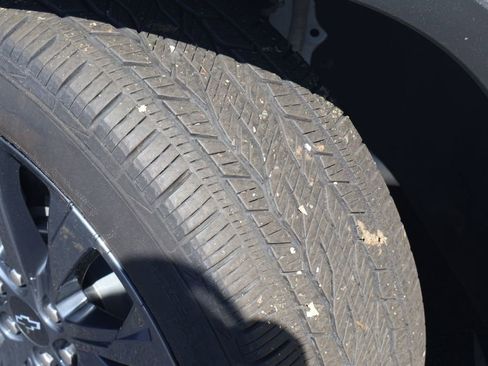 Certified 2023 Chevrolet Traverse RS w/ LPO, Floor Liner Package image 14