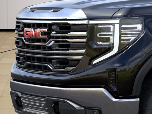 New 2025 GMC Sierra 1500 SLT w/ SLT Premium Package image 13