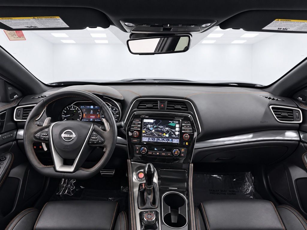 Used 2023 Nissan Maxima SR FWD image 28