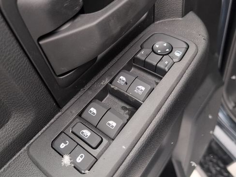 New 2026 RAM 2500 Tradesman AWD/4WD image 17