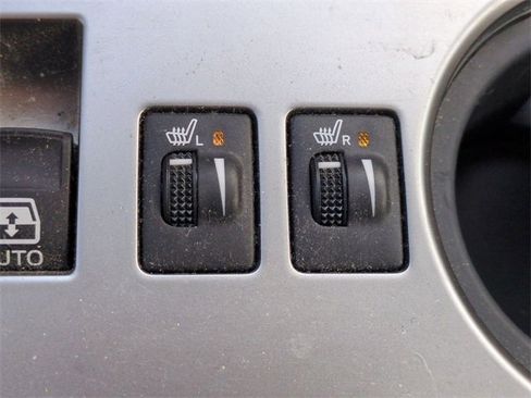 Used 2018 Toyota 4Runner SR5 Premium image 24