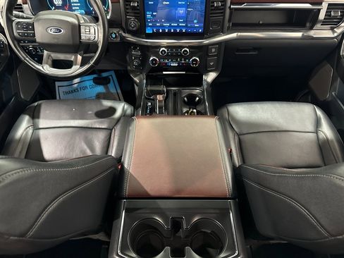 Used 2022 Ford F150 Lariat image 33