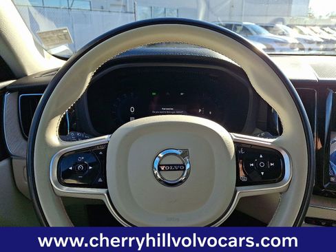 Certified 2022 Volvo XC60 B6 Inscription w/ Advanced Package image 20