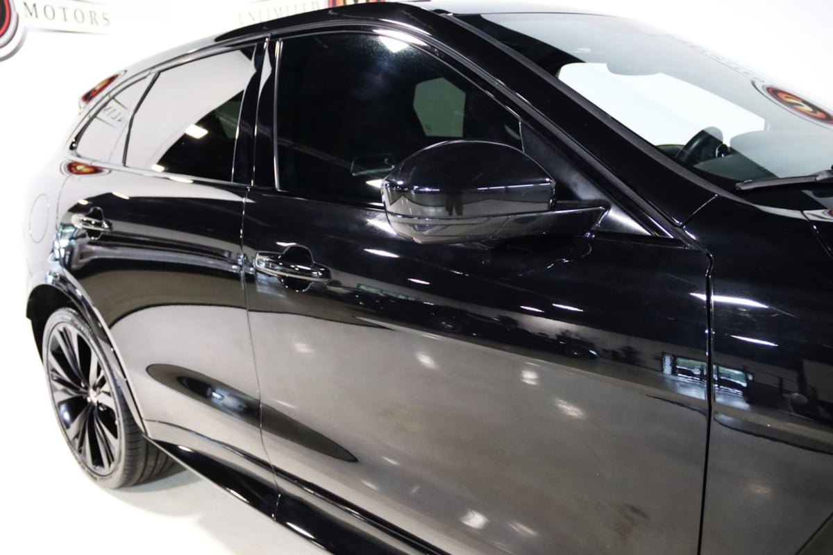 Used 2022 Jaguar F-PACE SVR AWD/4WD image 7