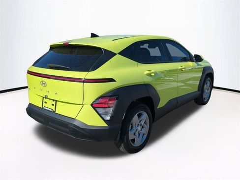 New 2026 Hyundai Kona SE image 5