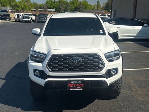 Used 2023 Toyota Tacoma TRD Off-Road AWD/4WD image 16
