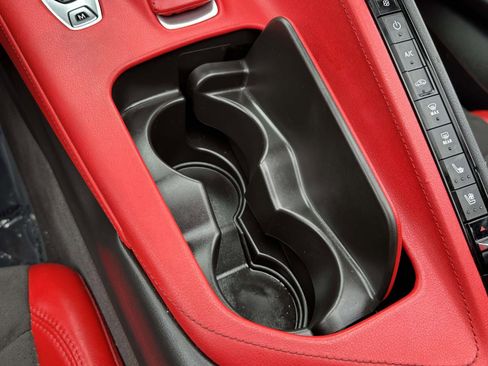 Used 2022 Chevrolet Corvette Stingray Preferred Cpe w/ 2LT image 16