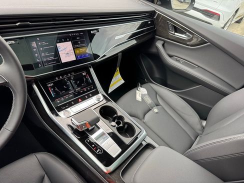 New 2026 Audi Q8 Premium Plus image 31