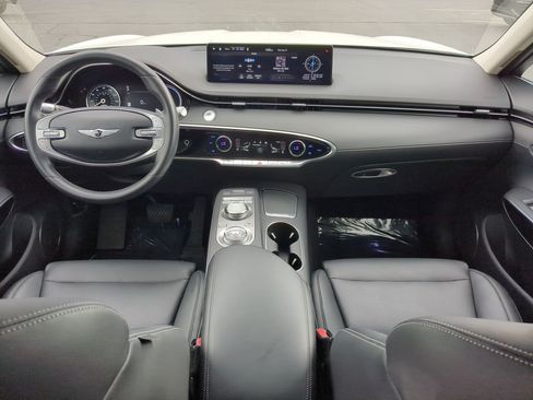 Used 2025 Genesis GV70 2.5T AWD/4WD image 31