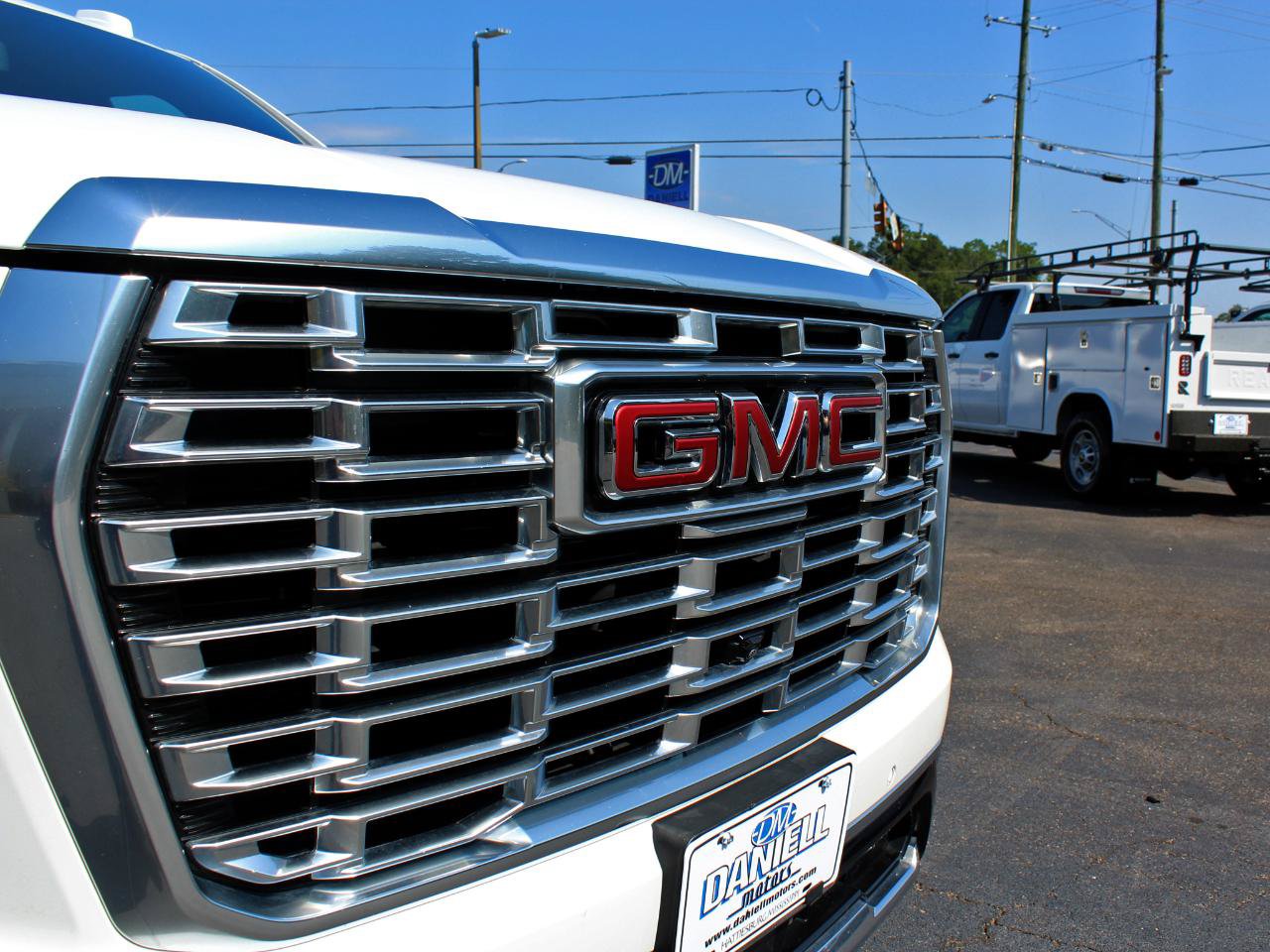 Used 2025 GMC Yukon Denali AWD/4WD image 47