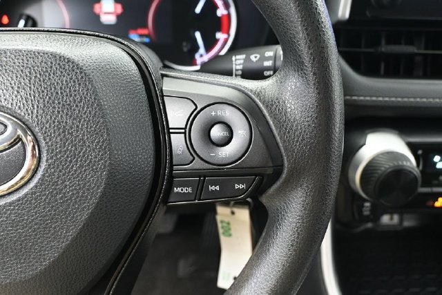 Used 2025 Toyota RAV4 LE FWD image 22
