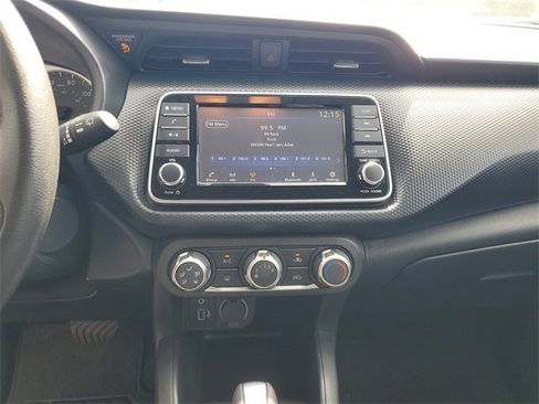 Used 2024 Nissan Kicks S image 20