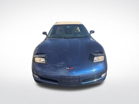 Used 2001 Chevrolet Corvette Convertible w/ Preferred Equipment Group2 RWD image 37