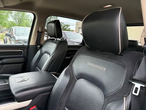 Used 2019 RAM 1500 Laramie AWD/4WD image 9