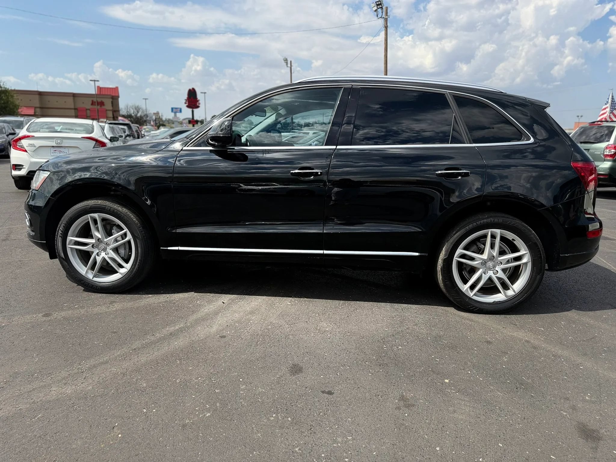 Used 2017 Audi Q5 2.0T Premium AWD/4WD image 6
