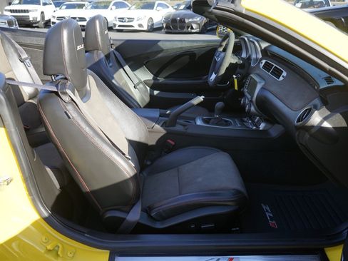Used 2013 Chevrolet Camaro ZL1 RWD image 18