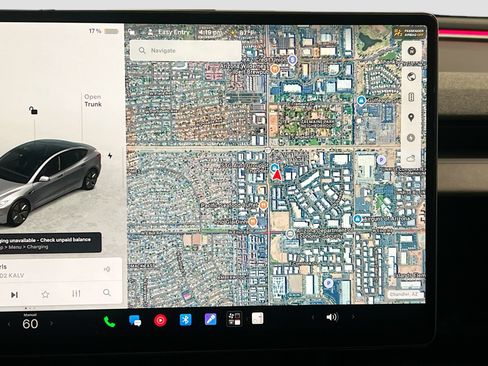 Used 2024 Tesla Model 3 Standard Range RWD image 9