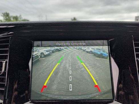 Used 2022 Dodge Durango GT AWD/4WD image 17