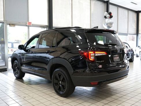 Used 2022 Honda Pilot TrailSport image 4