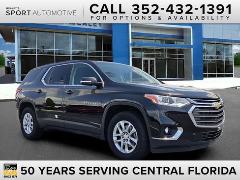 Used 2020 Chevrolet Traverse LT FWD image 1