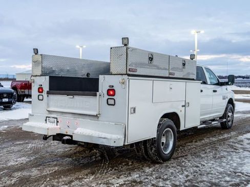 Used 2017 RAM 3500 Tradesman w/ Chrome Appearance Group image 6