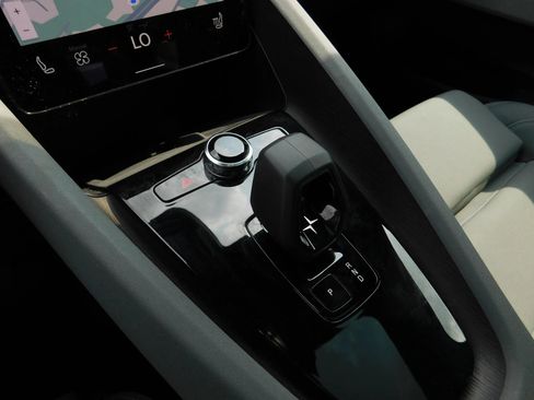 Used 2023 Polestar Polestar 2 w/ Pilot Pack FWD image 23