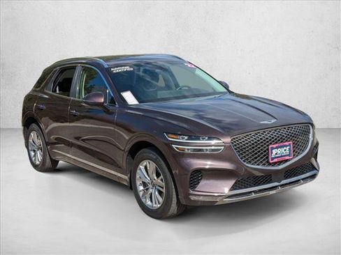 Used 2022 Genesis GV70 2.5T image 3