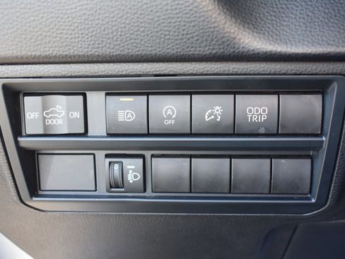 Used 2023 Toyota Tundra SR5 image 29