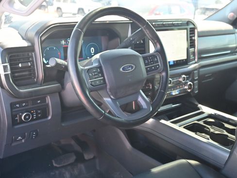 Used 2024 Ford F250 Lariat w/ Lariat Ultimate Package image 3