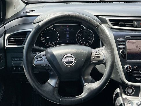 Used 2024 Nissan Murano SL FWD image 11