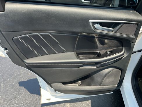 Used 2015 Ford Edge Sport w/ Equipment Group 401A FWD image 37