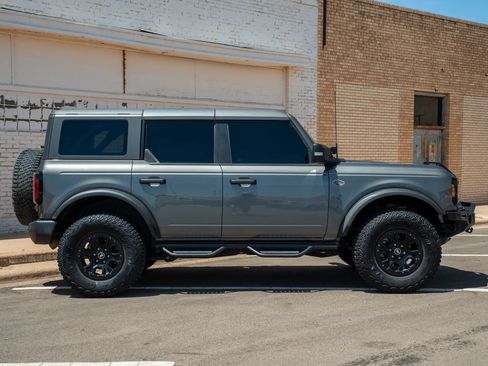 Used 2022 Ford Bronco Wildtrak AWD/4WD image 3
