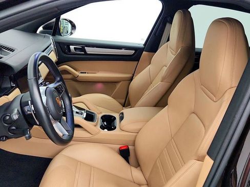 Used 2022 Porsche Cayenne Platinum Edition AWD/4WD image 21