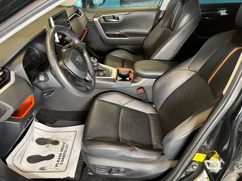 Used 2020 Toyota RAV4 Adventure w/ All Weather Liner Package AWD/4WD image 19