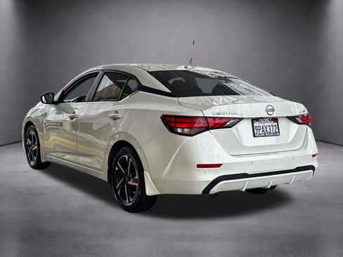 Used 2024 Nissan Sentra SV w/ All-Weather Package image 8